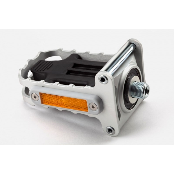 brompton right pedal
